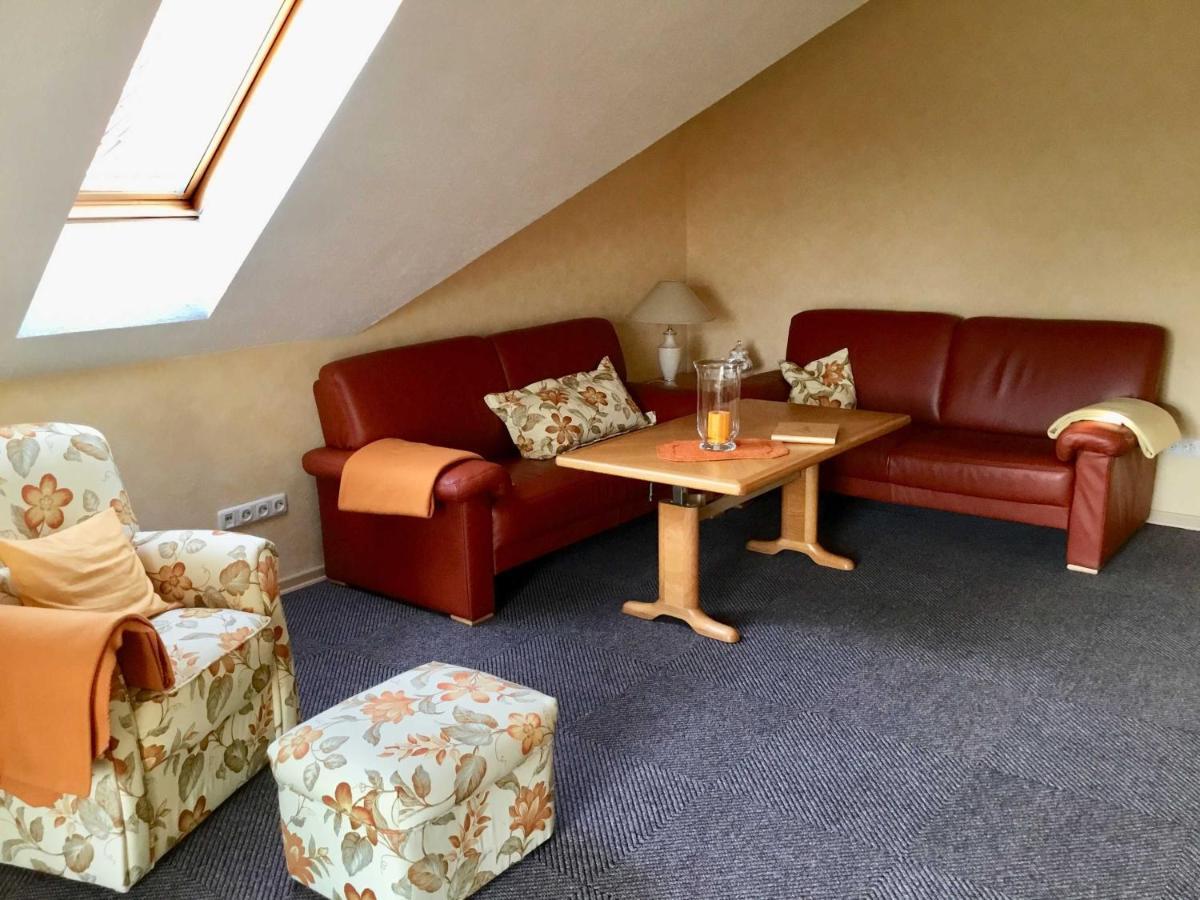 Ferienwohnung Rossis Nuest, 31516 Uplengen Exteriör bild