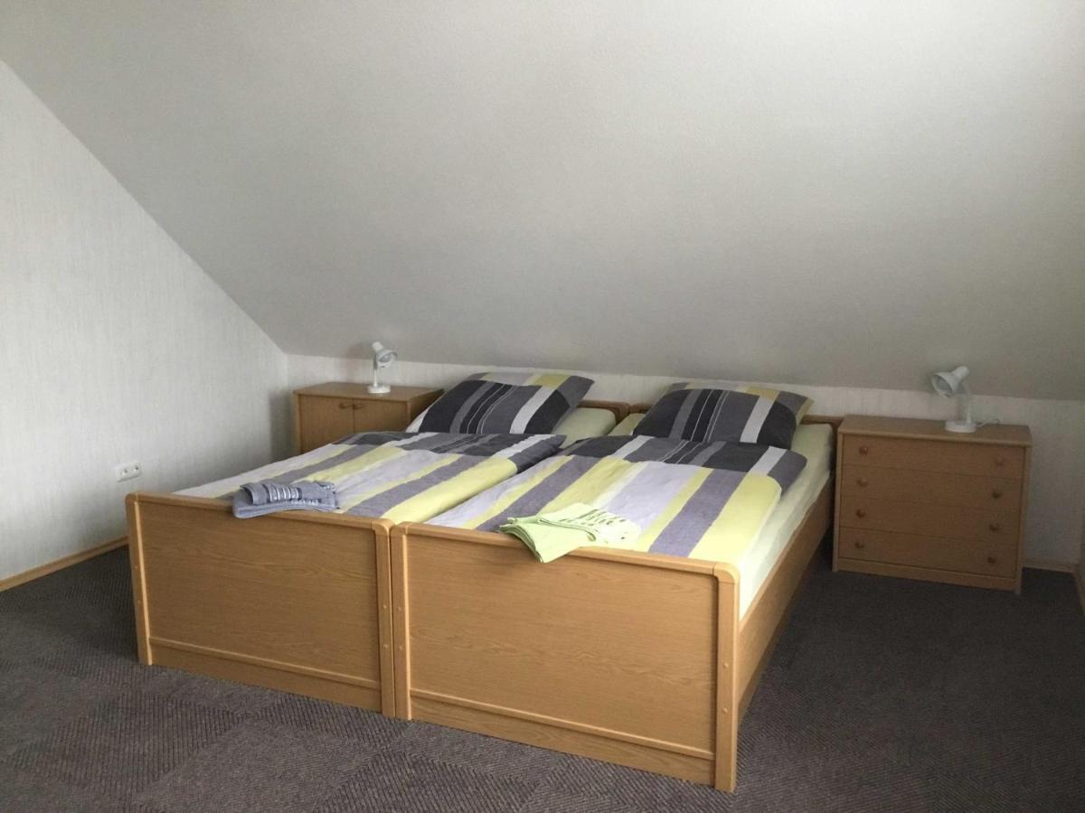 Ferienwohnung Rossis Nuest, 31516 Uplengen Exteriör bild