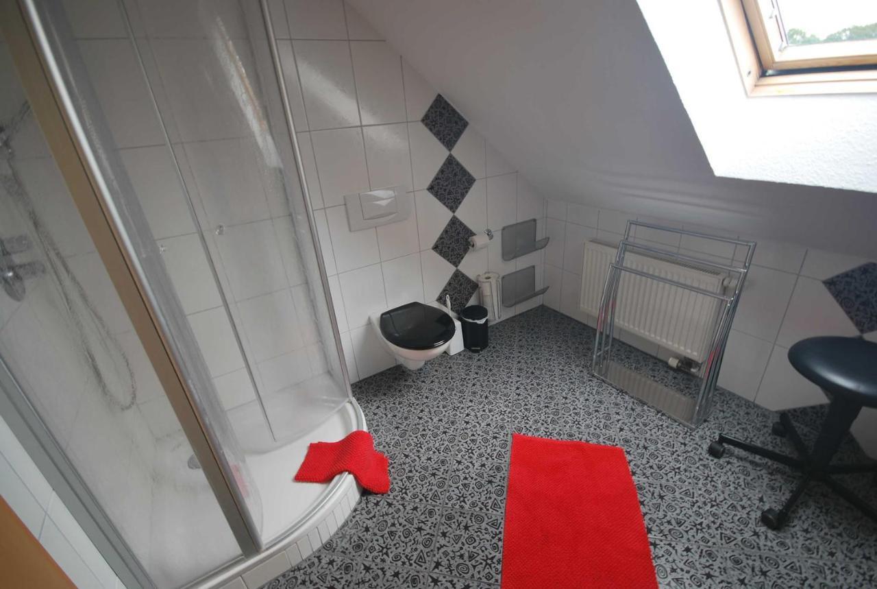 Ferienwohnung Rossis Nuest, 31516 Uplengen Exteriör bild