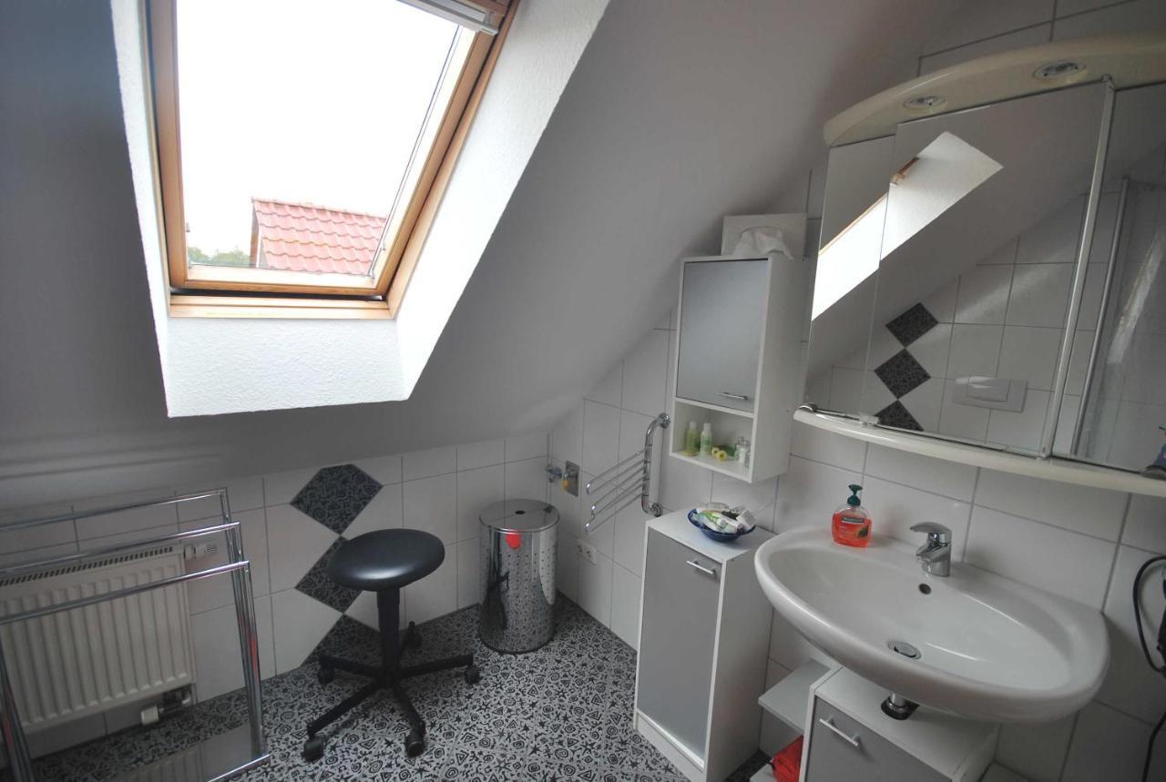 Ferienwohnung Rossis Nuest, 31516 Uplengen Exteriör bild